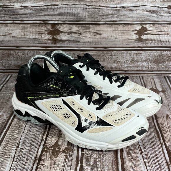 Mizuno Shoes - MIZUNO Wave Lightning Z5 Women's 9.5 Volleyball Sneaker Shoe White 430263-0090